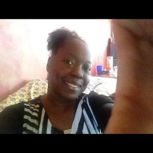 Meet your Posher, Lashonsa